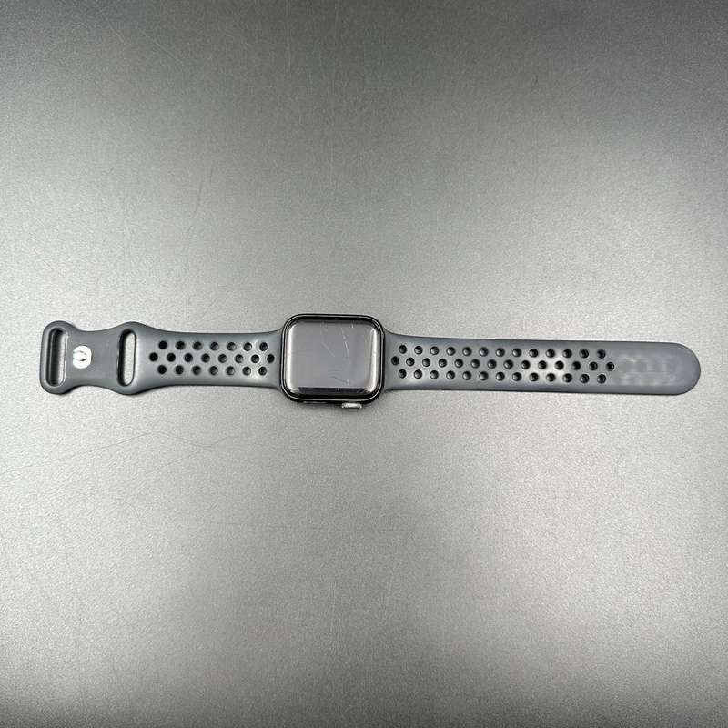 Apple Watch Series 6 40MM Space Grey