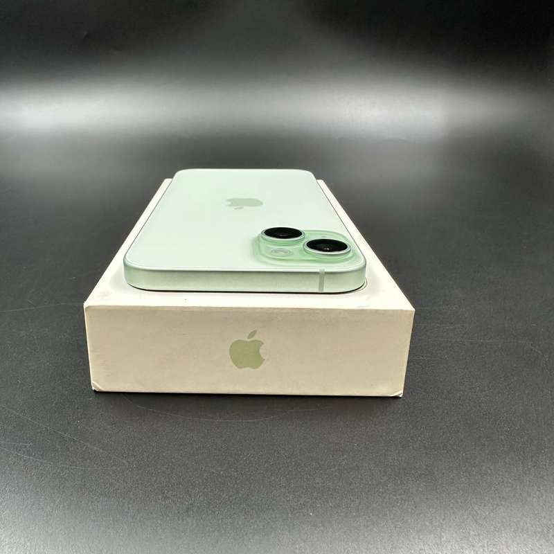 iPhone 15 Plus 256GB Green