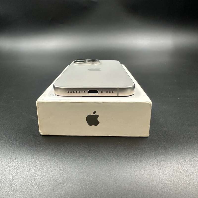iPhone 15 Pro 128GB Natural Titanium