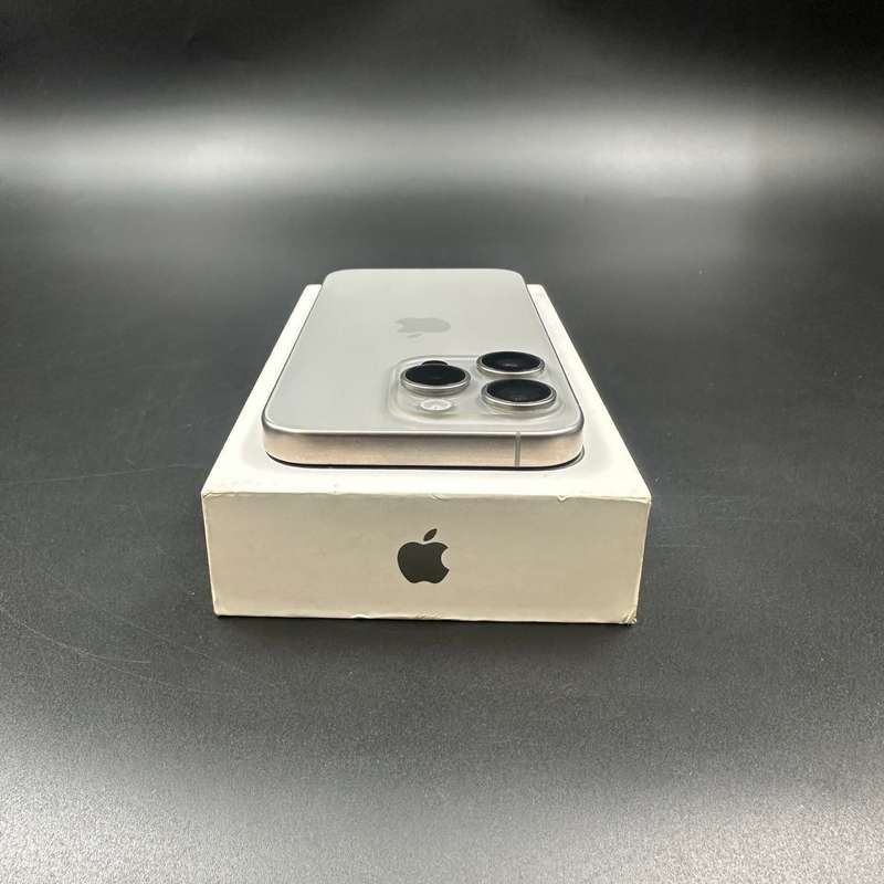 iPhone 15 Pro 128GB Natural Titanium