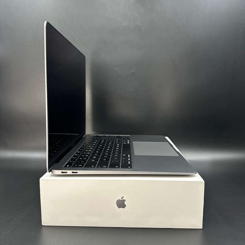 Macbook Air 13" 2019 128GB SSD | Intel Core i5 | 8GB Ram | Space Grey