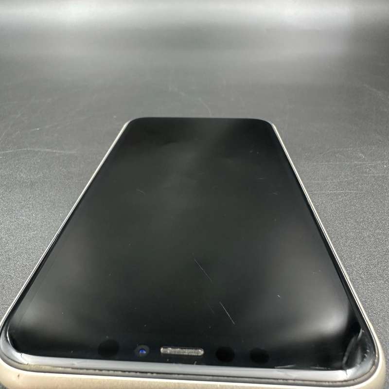 iPhone 11 128GB White