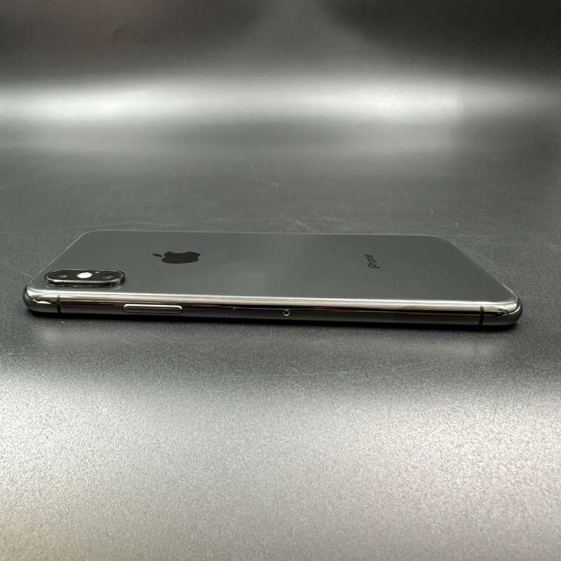 iPhone Xs 64GB Space Grey