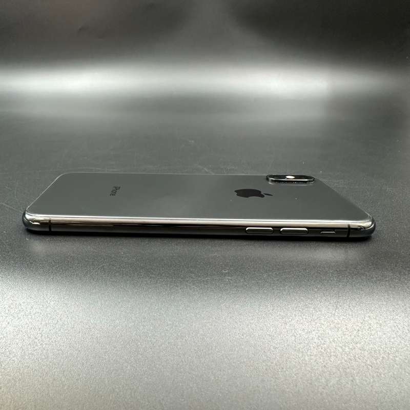 iPhone Xs 64GB Space Grey