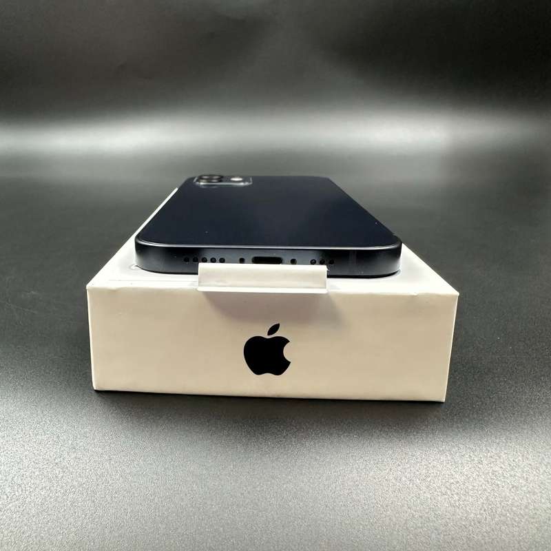 iPhone 12 64GB Black