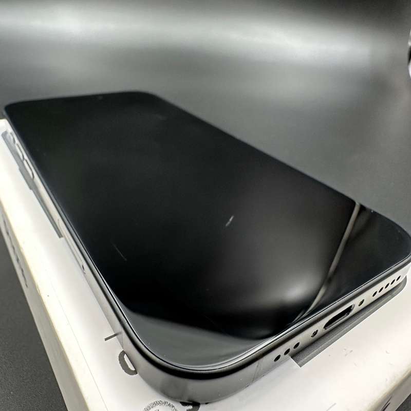 iPhone 16 128GB Black