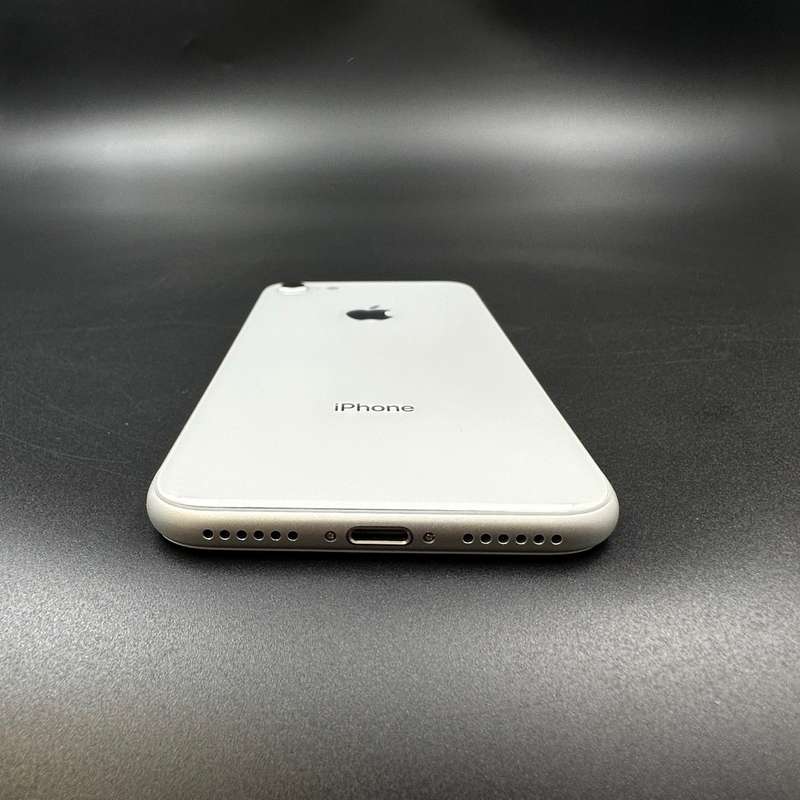 iPhone 8 64GB Silver