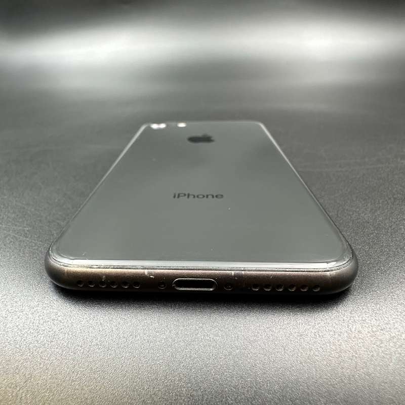 iPhone 8 64GB Space Grey