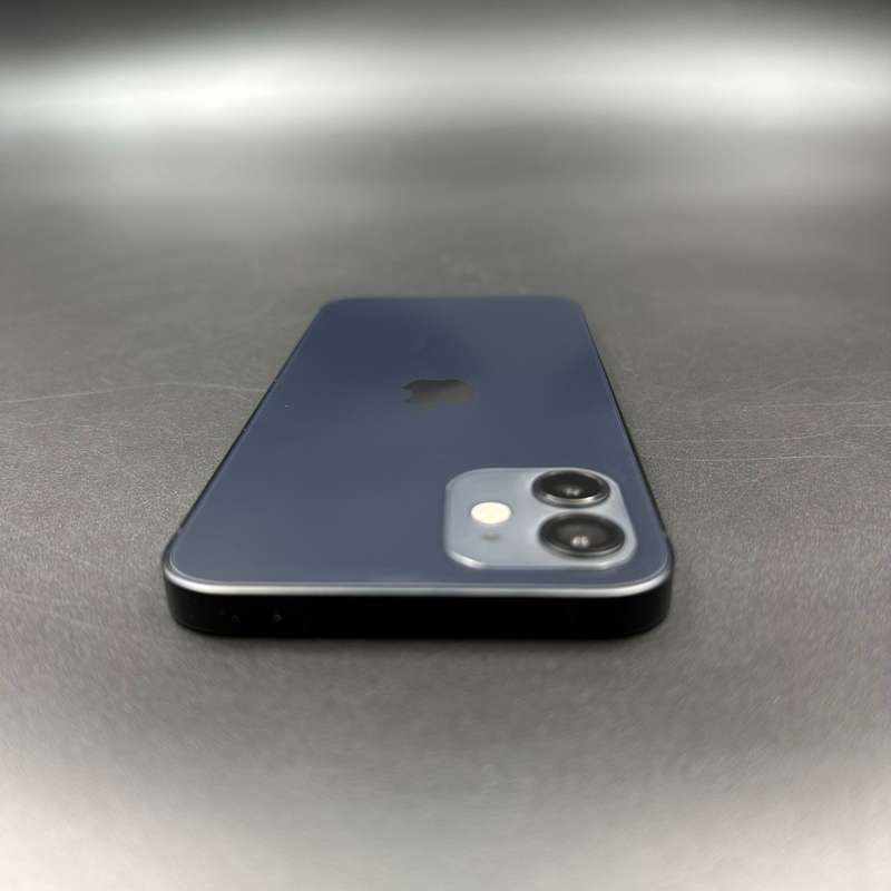iPhone 12 64GB Black