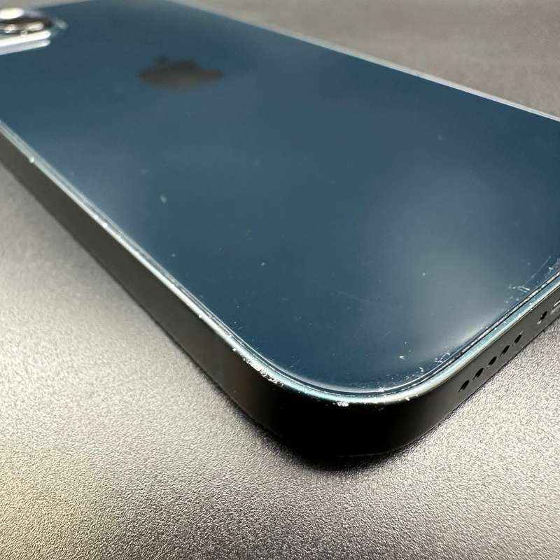 iPhone 13 128GB Midnight
