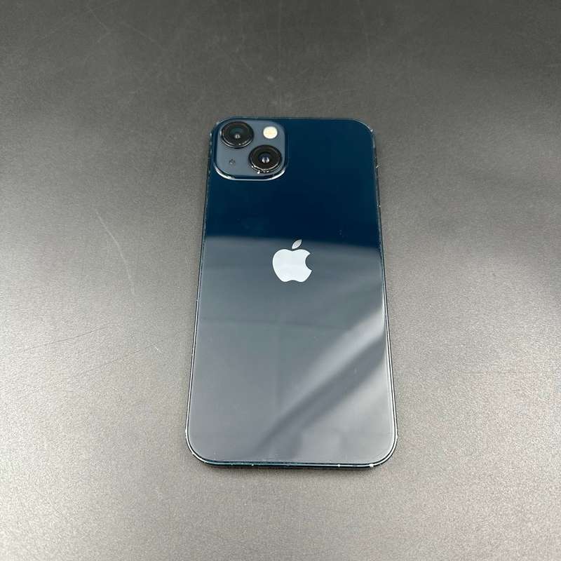 iPhone 13 128GB Midnight