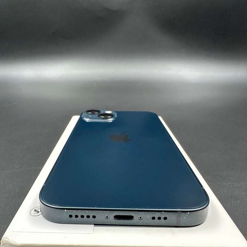 iPhone 13 128GB Midnight