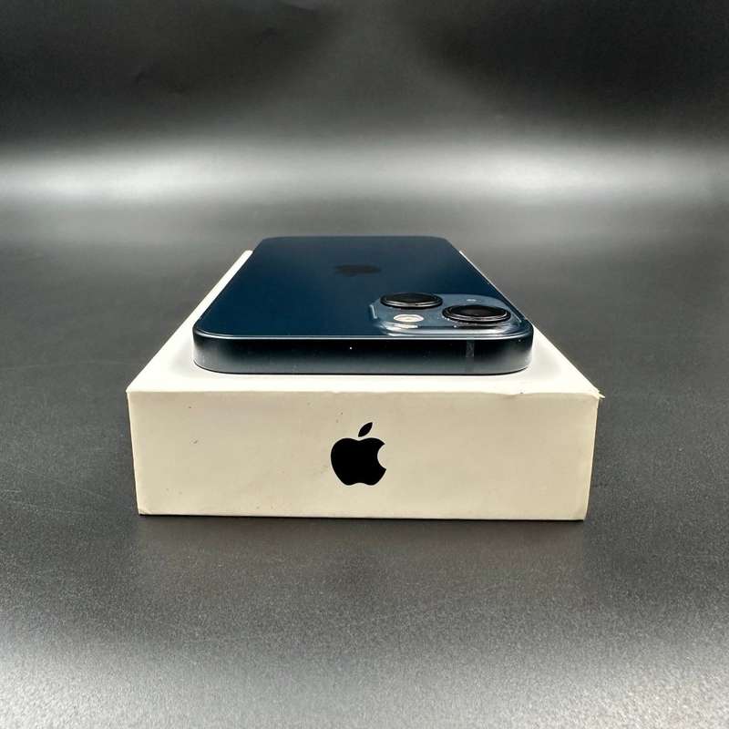 iPhone 13 128GB Midnight