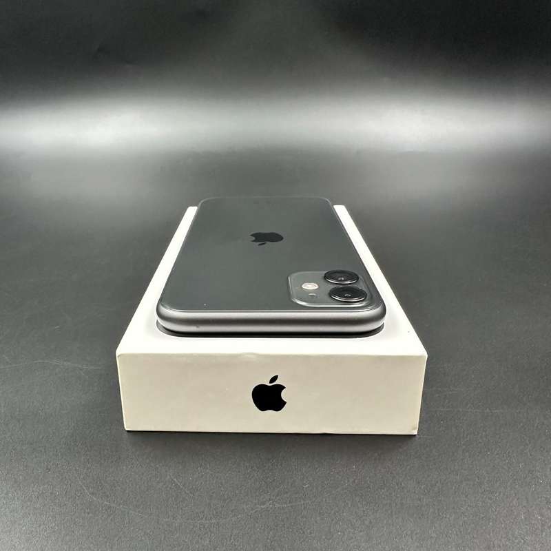 iPhone 11 64GB Black