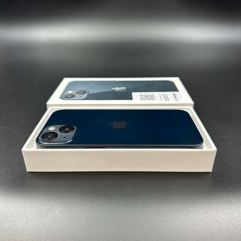 iPhone 13 128GB Midnight