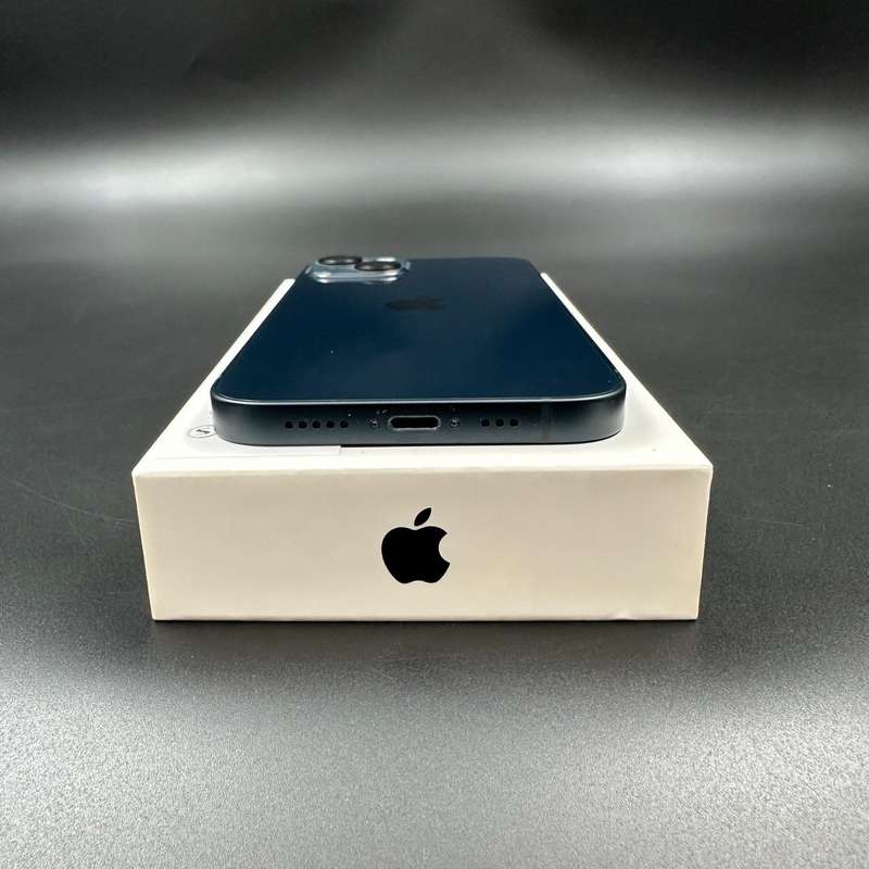 iPhone 13 128GB Midnight