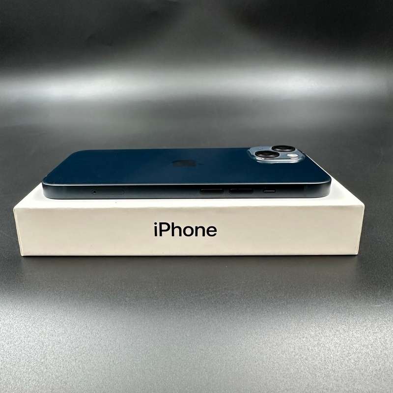 iPhone 13 128GB Midnight