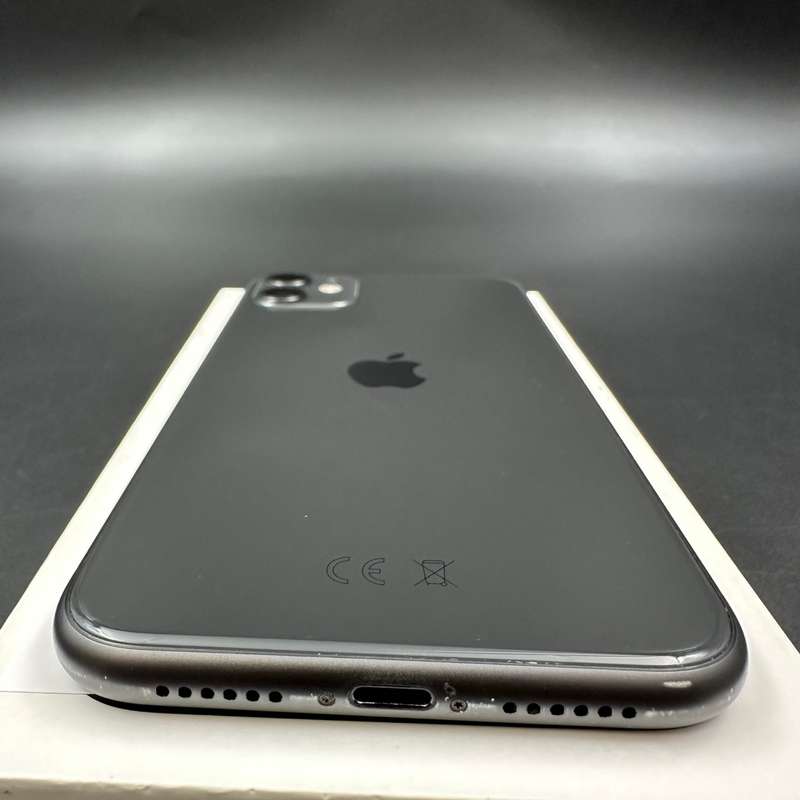 iPhone 11 64GB Black