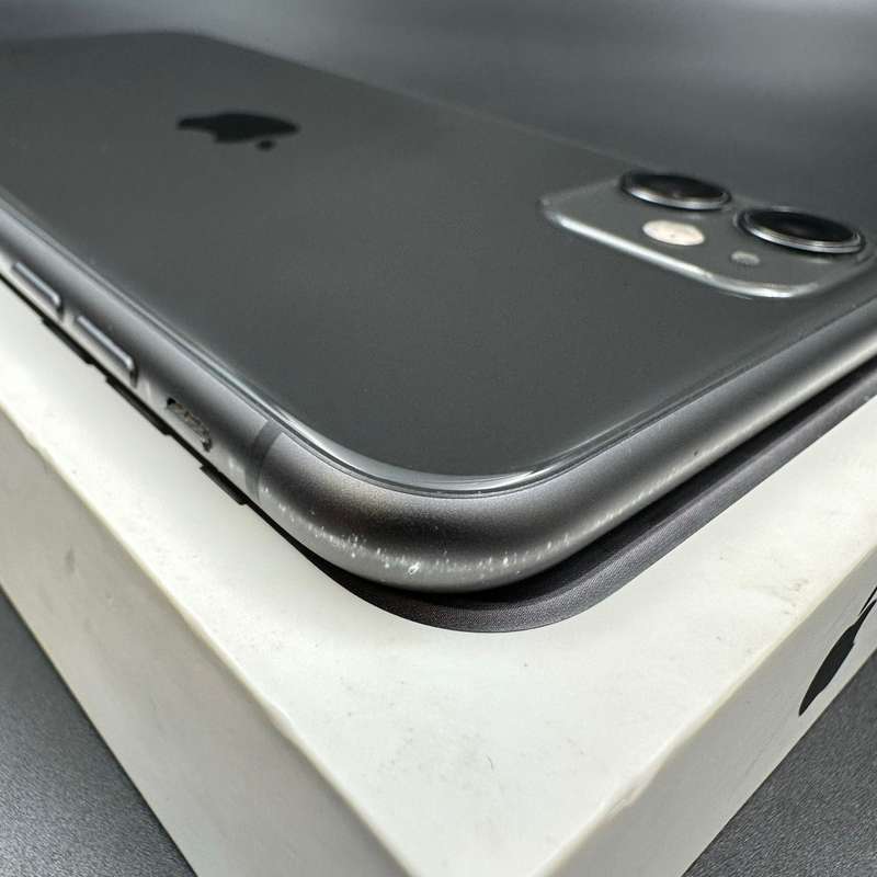 iPhone 11 64GB Black