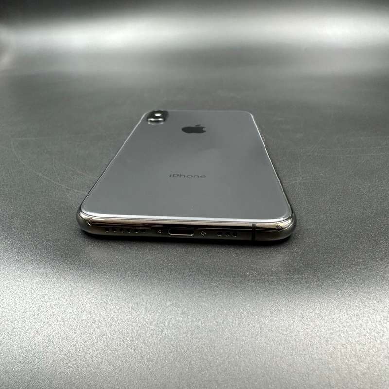 iPhone Xs 64GB Space Grey