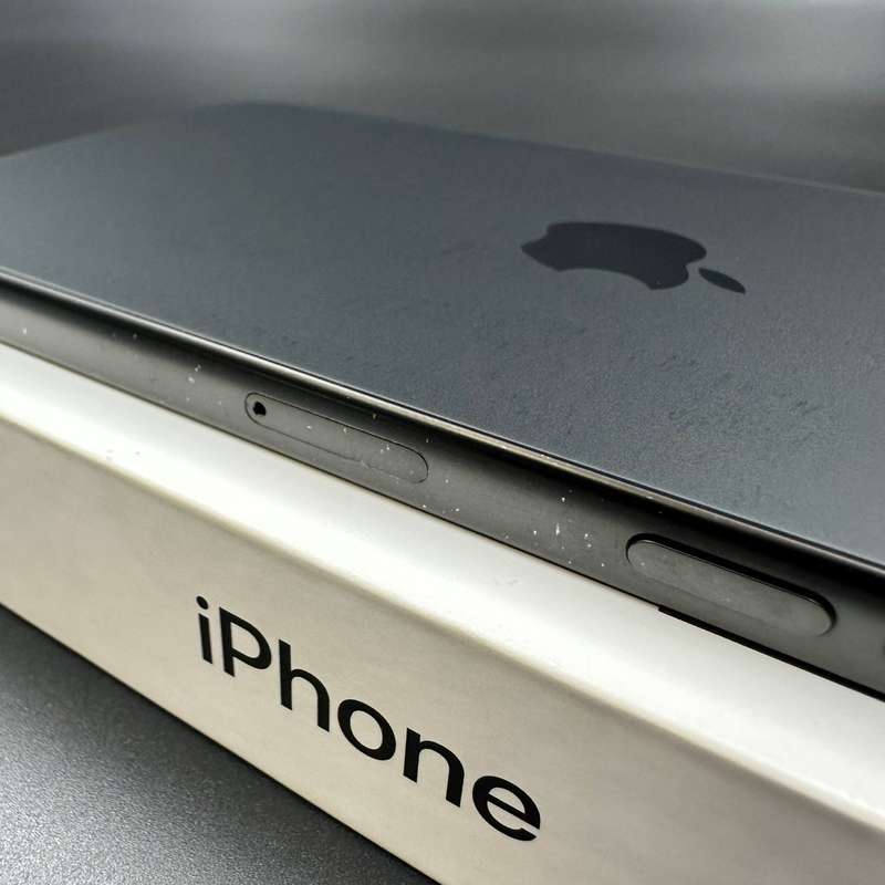 iPhone 16 Pro Max 256GB Black Titanium