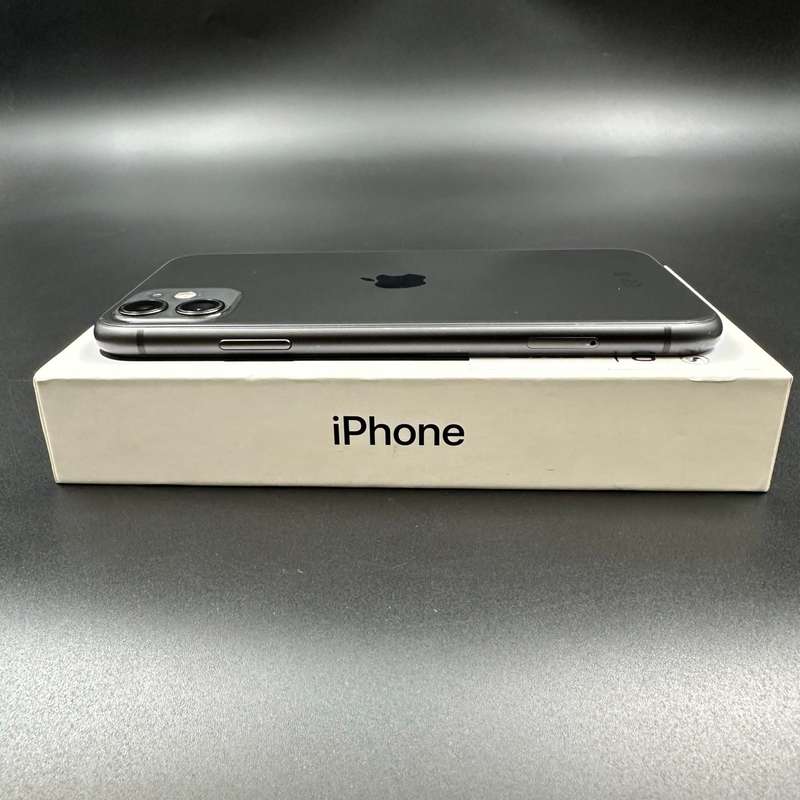 iPhone 11 64GB Black