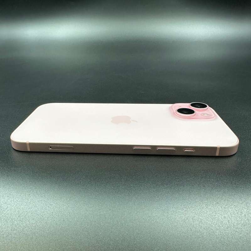 iPhone 15 128GB Pink