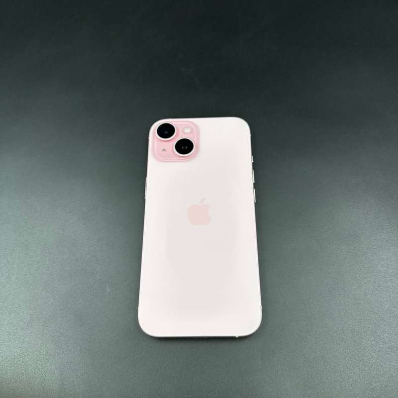 iPhone 15 128GB Pink