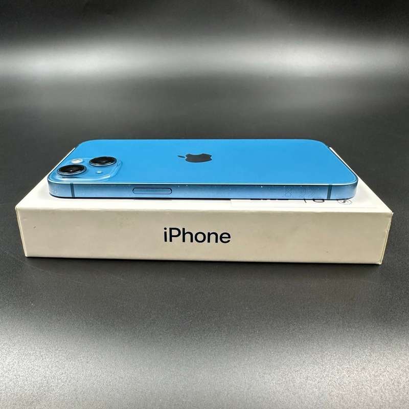 iPhone 13 128GB Blue