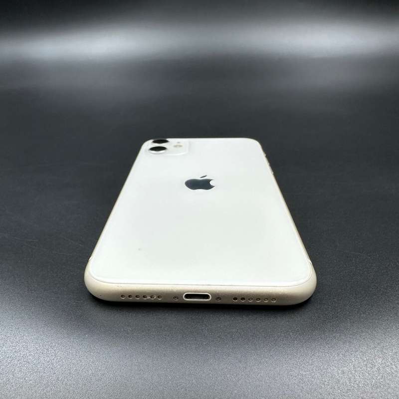 iPhone 11 64GB White