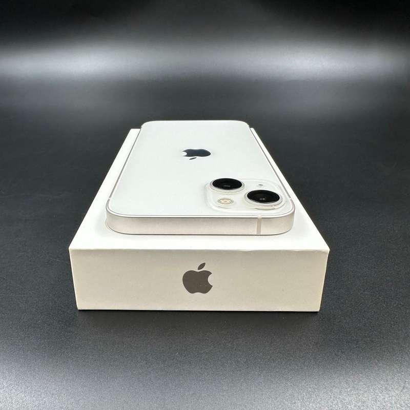 iPhone 13 128GB Starlight