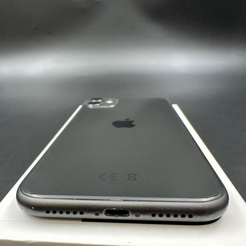 iPhone 11 64GB Black
