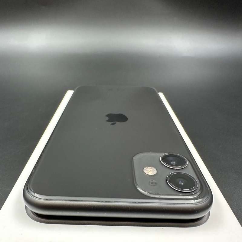iPhone 11 64GB Black