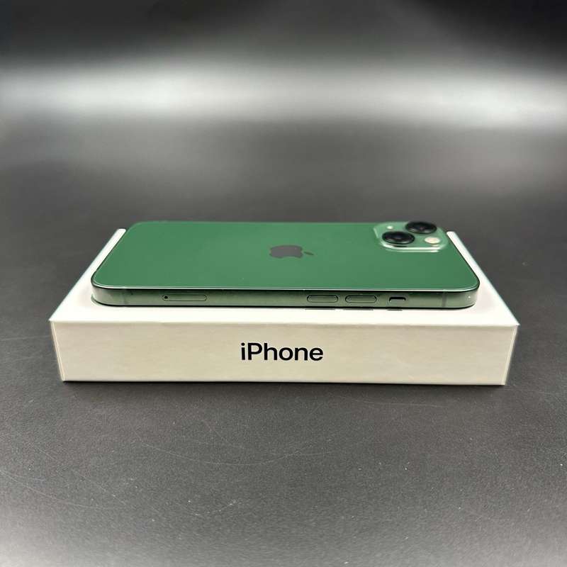 iPhone 13 128GB Green