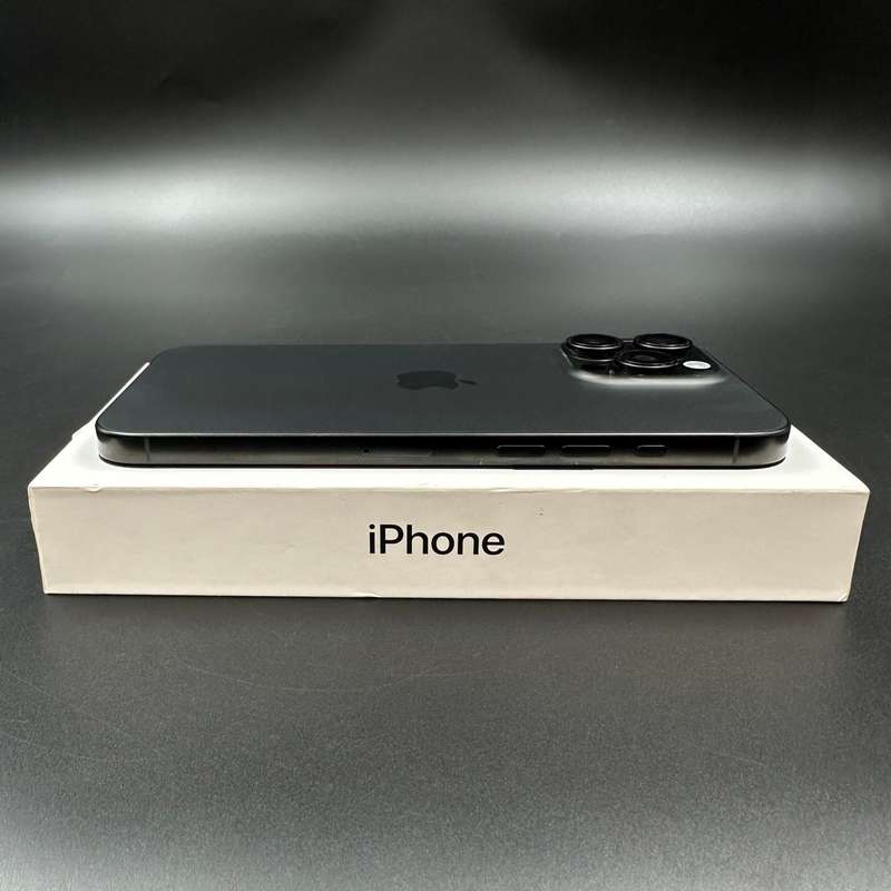 iPhone 16 Pro Max 256GB Black Titanium