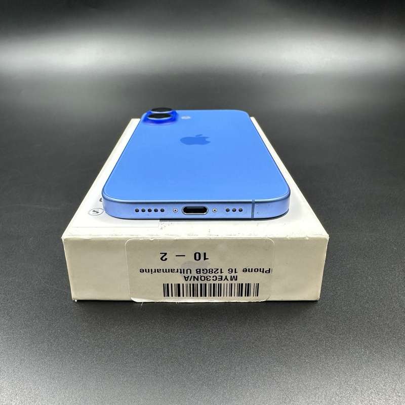 iPhone 16 128GB Ultramarine