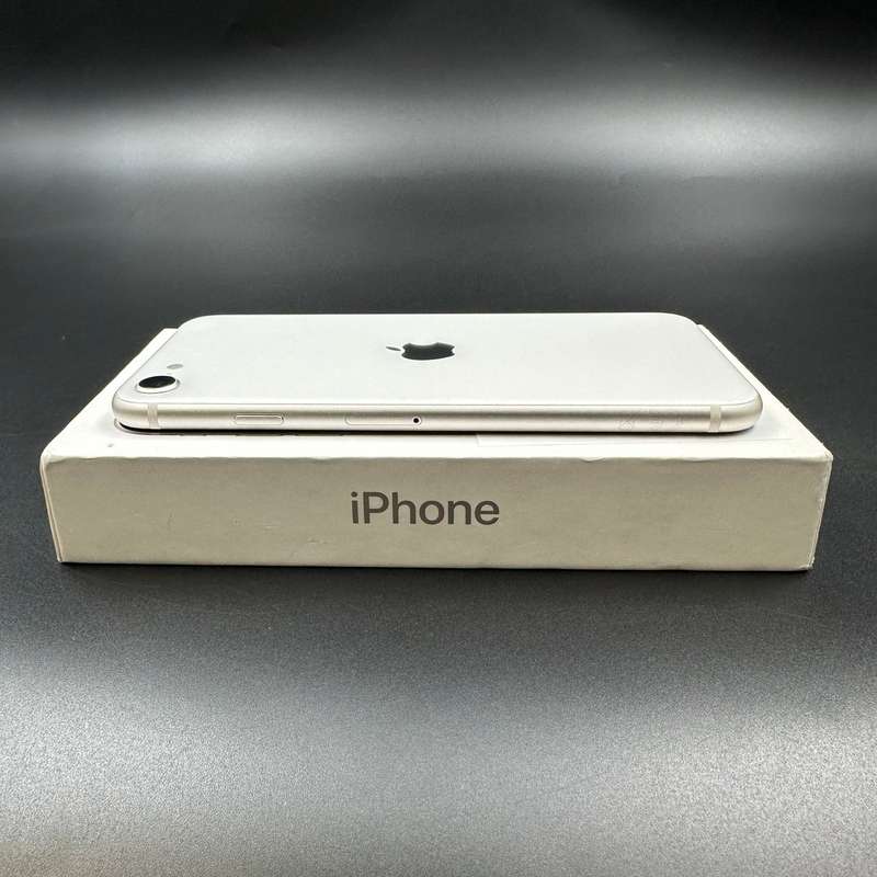 iPhone SE (3rd Gen) 64GB Starlight