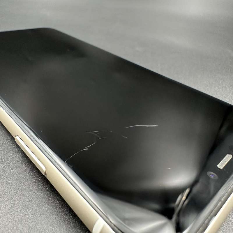 iPhone 11 128GB White