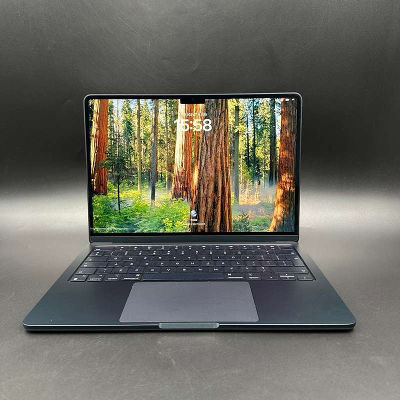 Macbook Air M2 13" 256GB Midnight