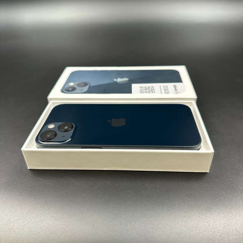 iPhone 13 128GB Midnight