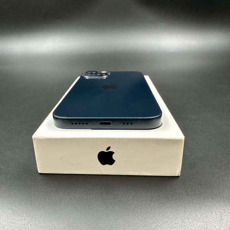 iPhone 13 128GB Midnight