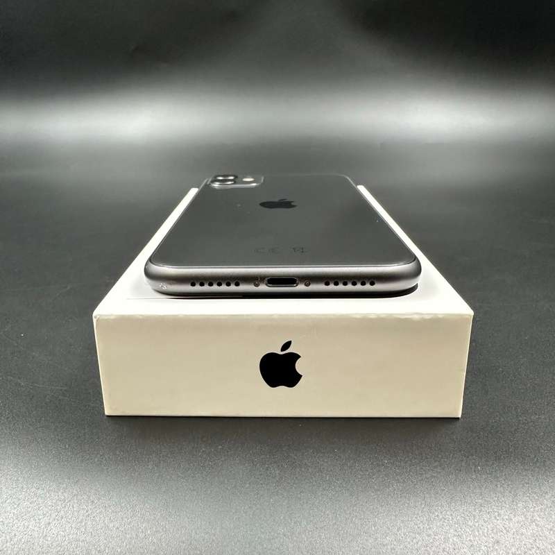 iPhone 11 64GB Black