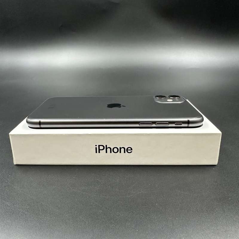 iPhone 11 64GB Black