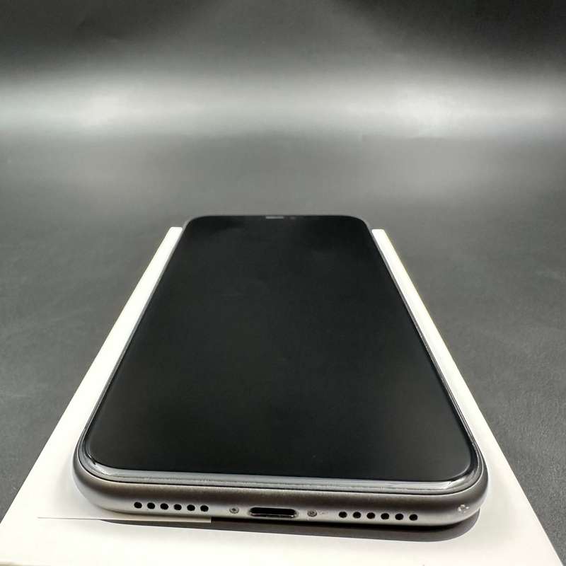 iPhone 11 64GB Black