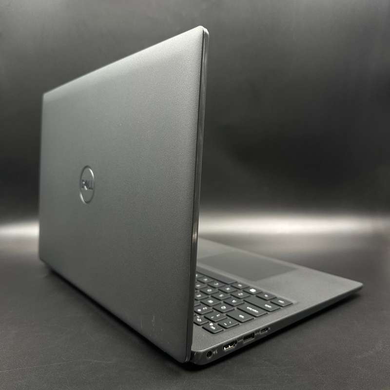 Dell Latitude 3520 | 11th Gen Intel Core i7 | 32GB Ram | 512GB SSD
