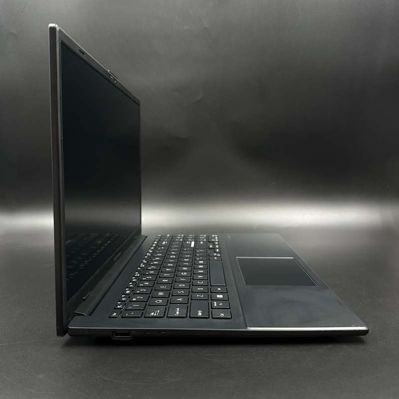 Asus VivoBook Go 15 E1504GA | Inte Core i3 | 8GB Ram | 512GB SSD | Black