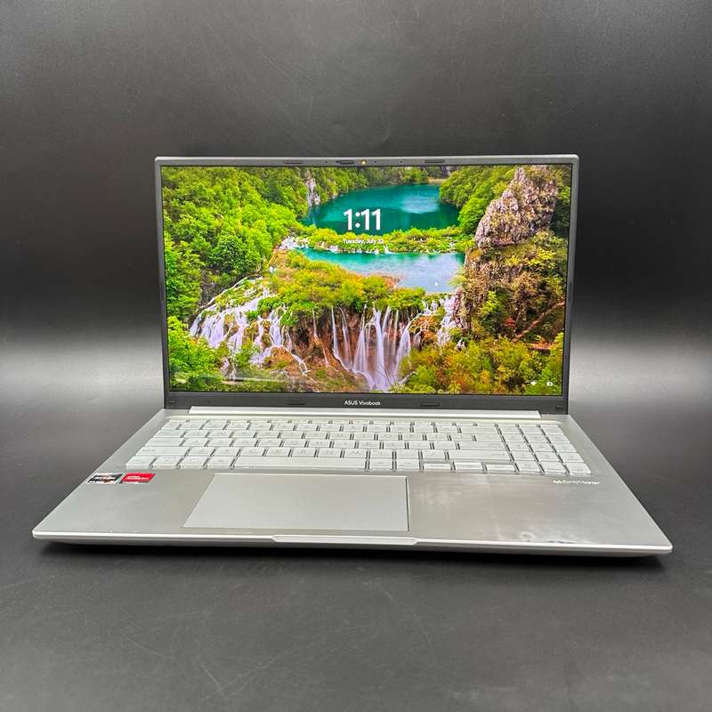 Asus VivoBook M1505YA | AMD Ryzen 5 | 16GB Ram | 512GB SSD | Silver