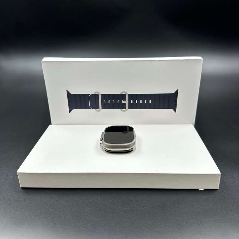 Apple Watch Ultra 2 49MM Natural Titanium Navy Ocean Band