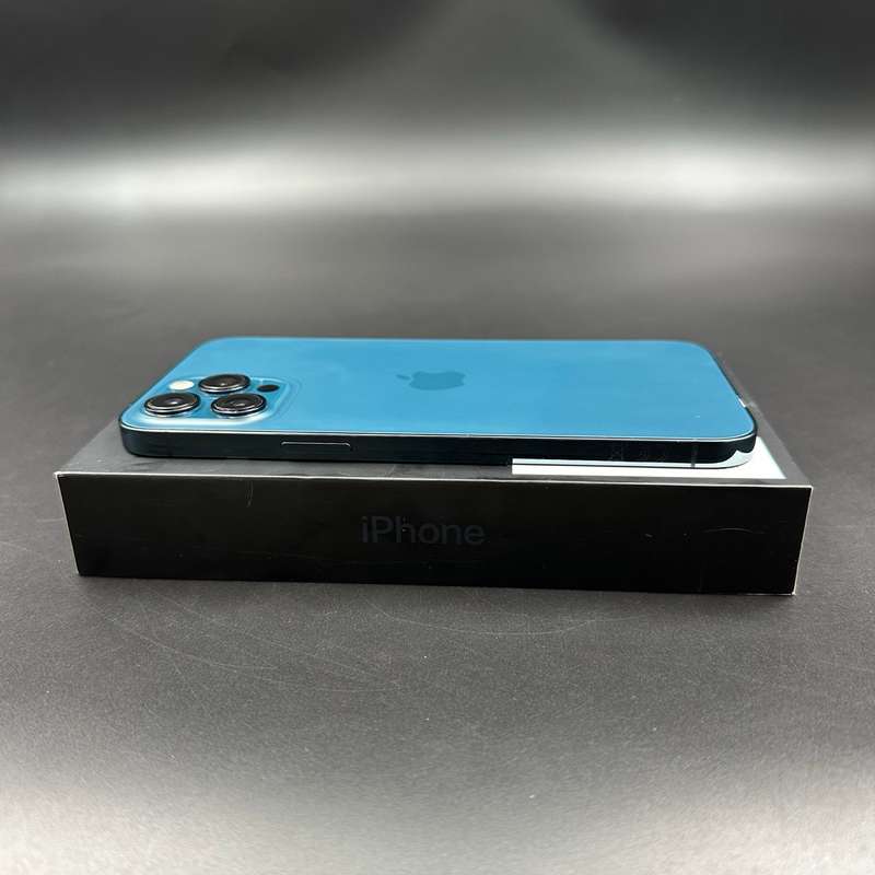 iPhone 12 Pro Max 256GB Pacific Blue (Cracked Screen)