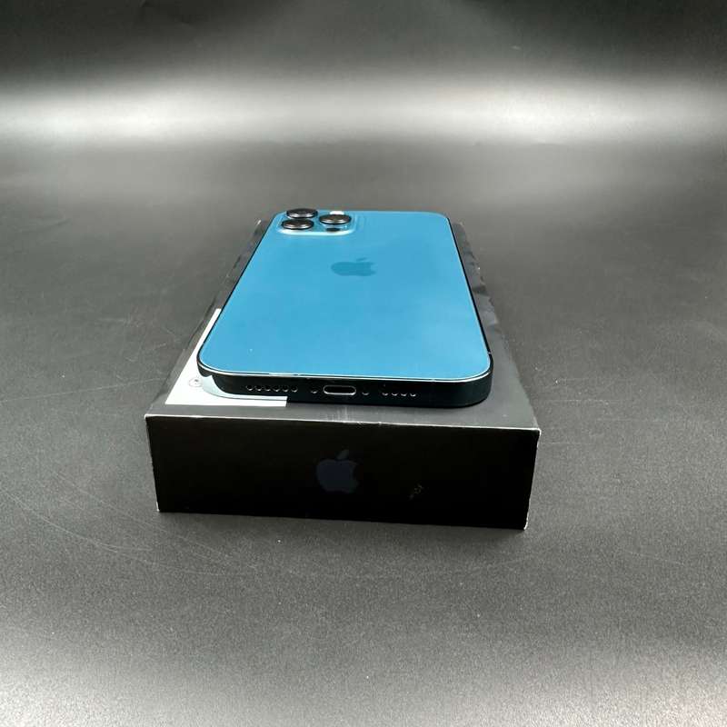 iPhone 12 Pro Max 256GB Pacific Blue (Cracked Screen)